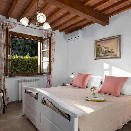 La Nula 4, Emma Santa Luce