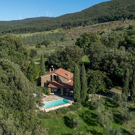 Villa La Nula 4, Emma Santa Luce
